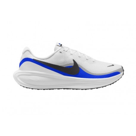 Nike Revolution 8