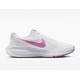 Nike Revolution 8